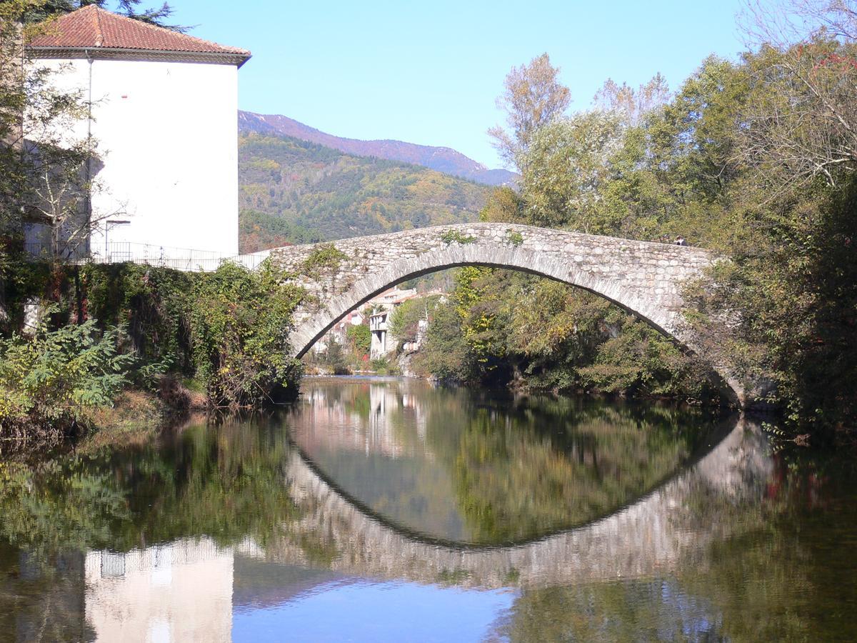 Chateau Lou Cante Perdrix